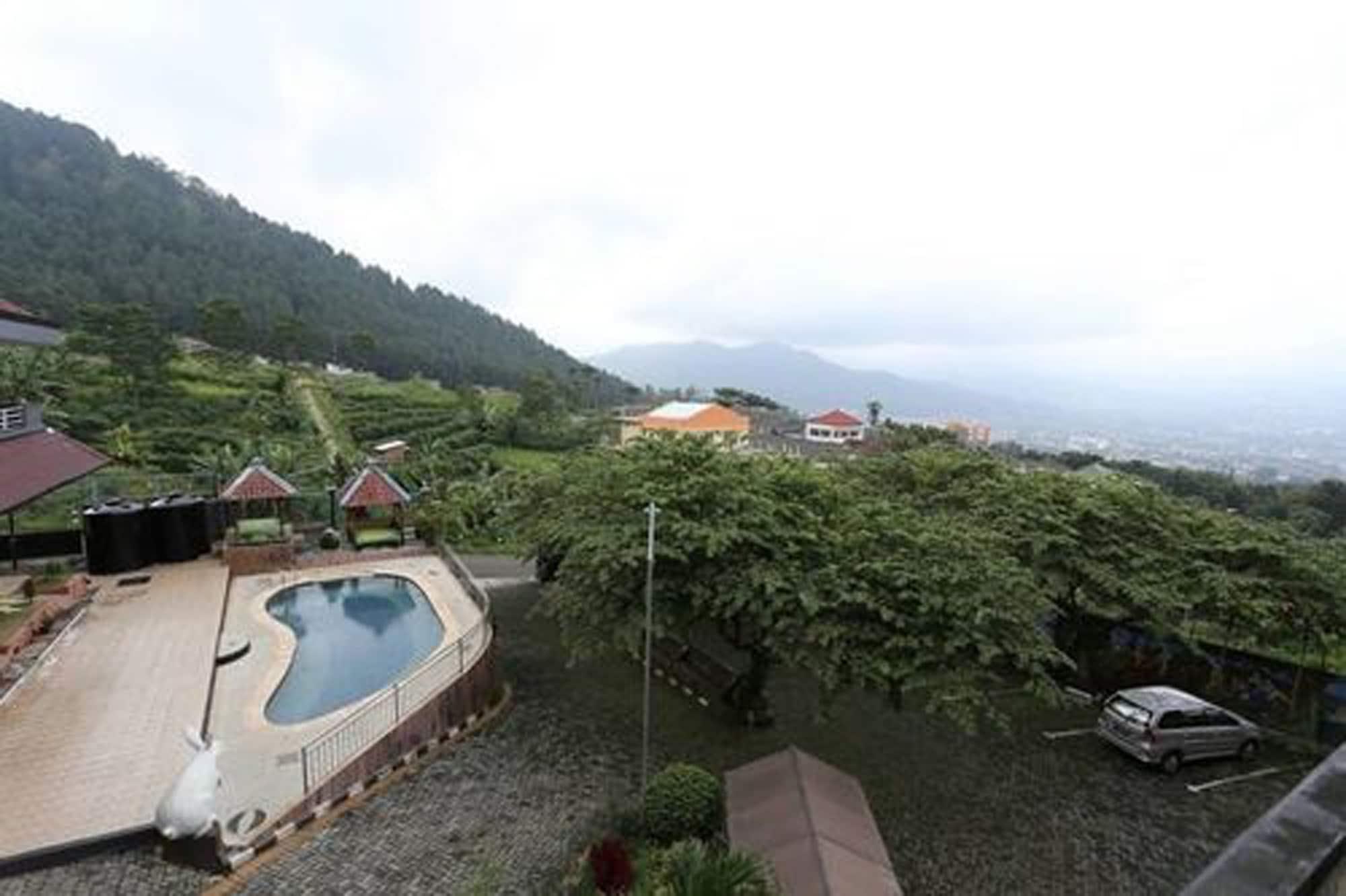 Villa Panderman Indah Batu  Ngoại thất bức ảnh